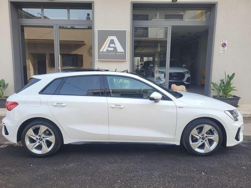 Usata Audi A3 S-Line 150 CV (110 kW) 2023 Bianco Berlina