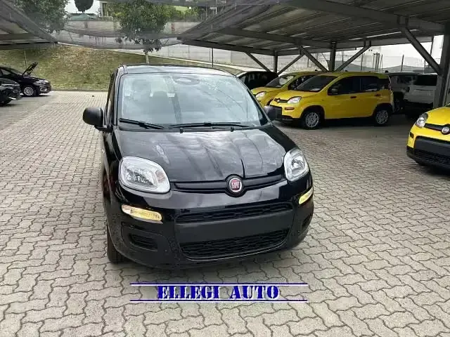 Nuova Fiat Panda 69 CV (50 kW) 2025 Nero Berlina