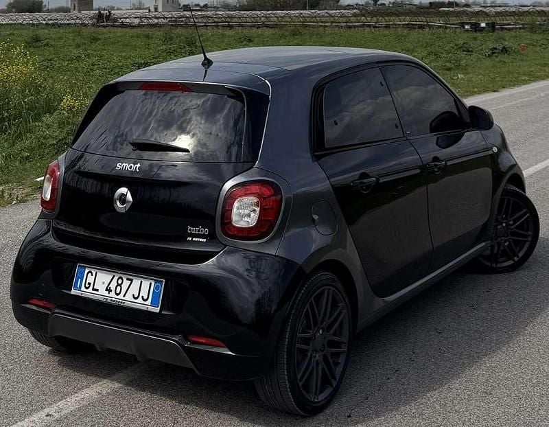 Usata Smart ForFour Prime 90 CV (66 kW) 2018 Utilitaria