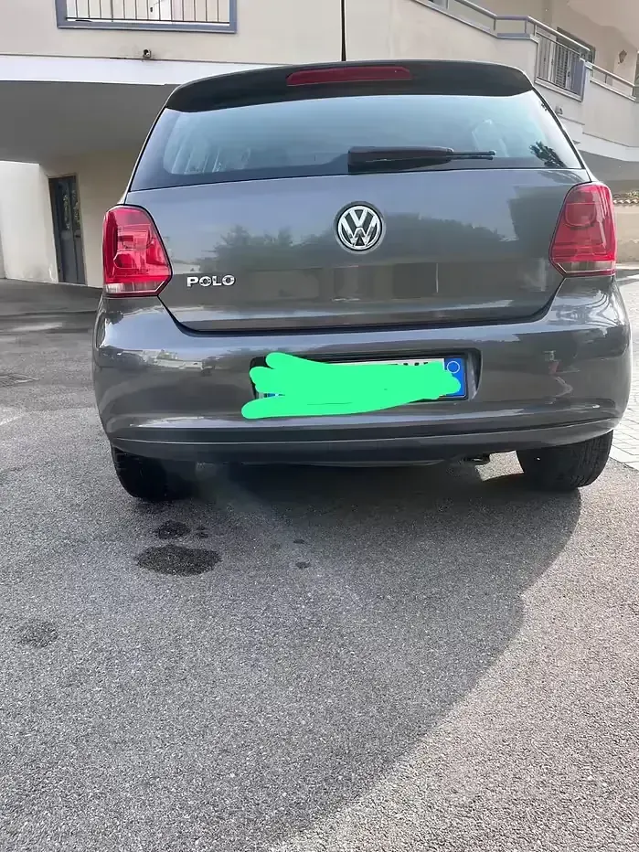 Usata VW Polo 69 CV (50 kW) 2010 Grigio Utilitaria