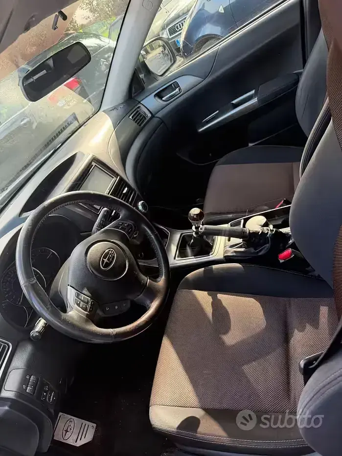 Usata Subaru Impreza Trend 150 CV (110 kW) 2010 Bianco Berlina