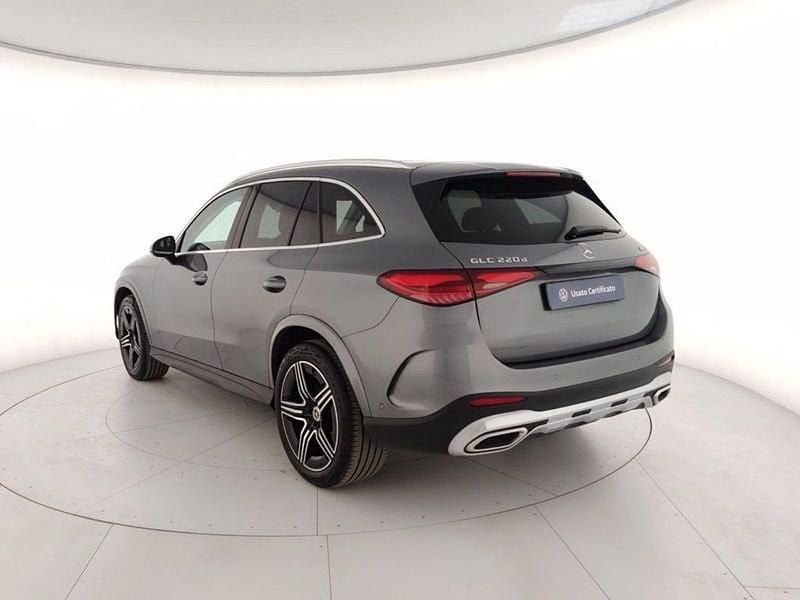 Begagnad Mercedes GLC220 Premium 197 HK (144 kW) 2023 Grå SUV