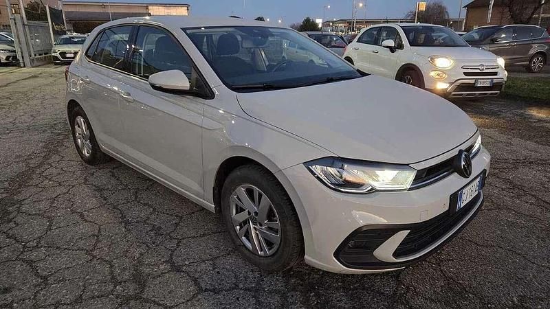 Usata VW Polo Life 95 CV (69 kW) 2022 Ascott grey Utilitaria