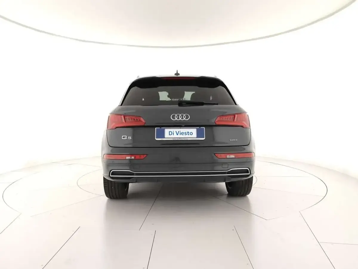 Usata Audi Q5 S-Line 204 CV (150 kW) 2020 Grigio SUV