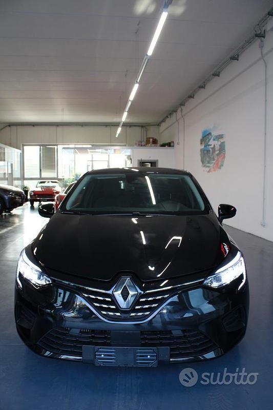 Occasion Renault Clio V Equilibre 91 ch (66 kW) 2023 Noir Berline