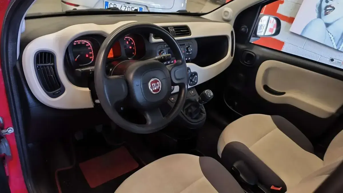 Usata Fiat Panda 90 CV (66 kW) 2016 Utilitaria