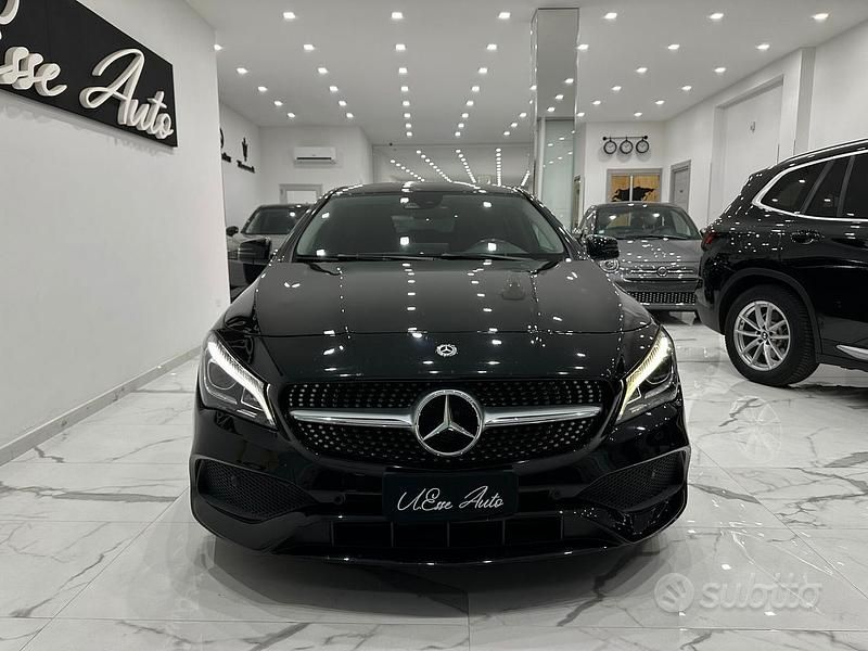 Usata Mercedes CLA200 135 CV (99 kW) 2017 Nero Berlina