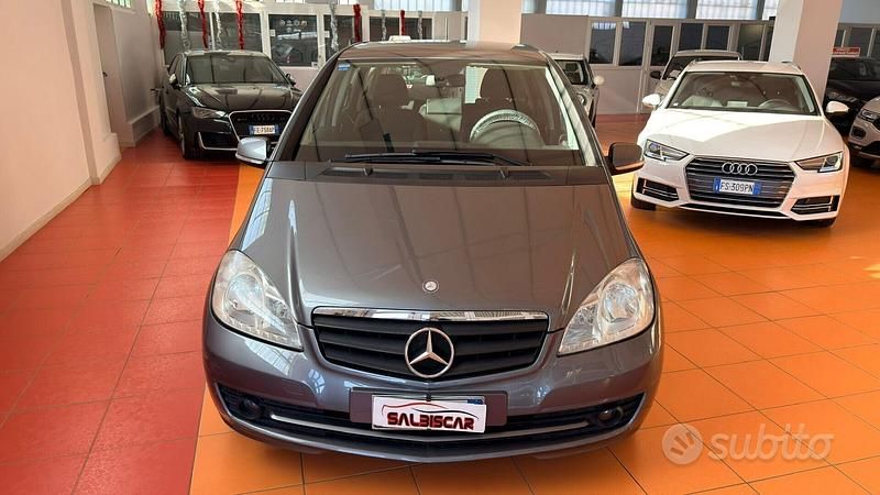 Usata Mercedes A160 Elegance 95 CV (69 kW) 2010 Grigio Berlina