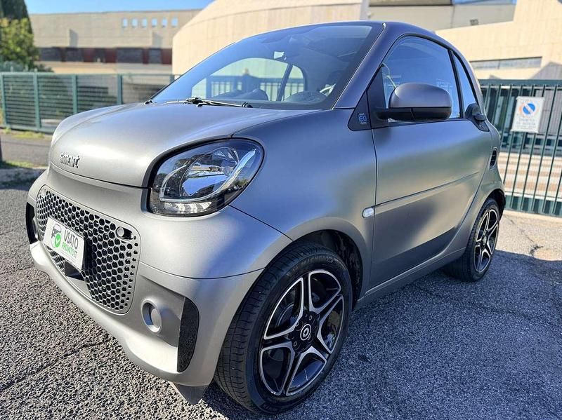 Grigio Usata 2021 Smart ForTwo Coupé Utilitaria | 11.500 € (Ottimo prezzo) - Immagine 1/4