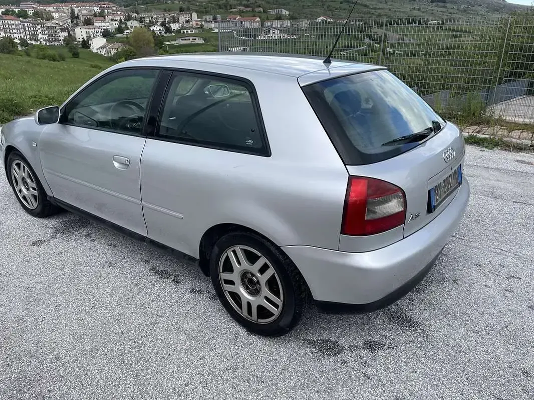 Usata Audi A3 Ambition 131 CV (96 kW) 2002 Utilitaria