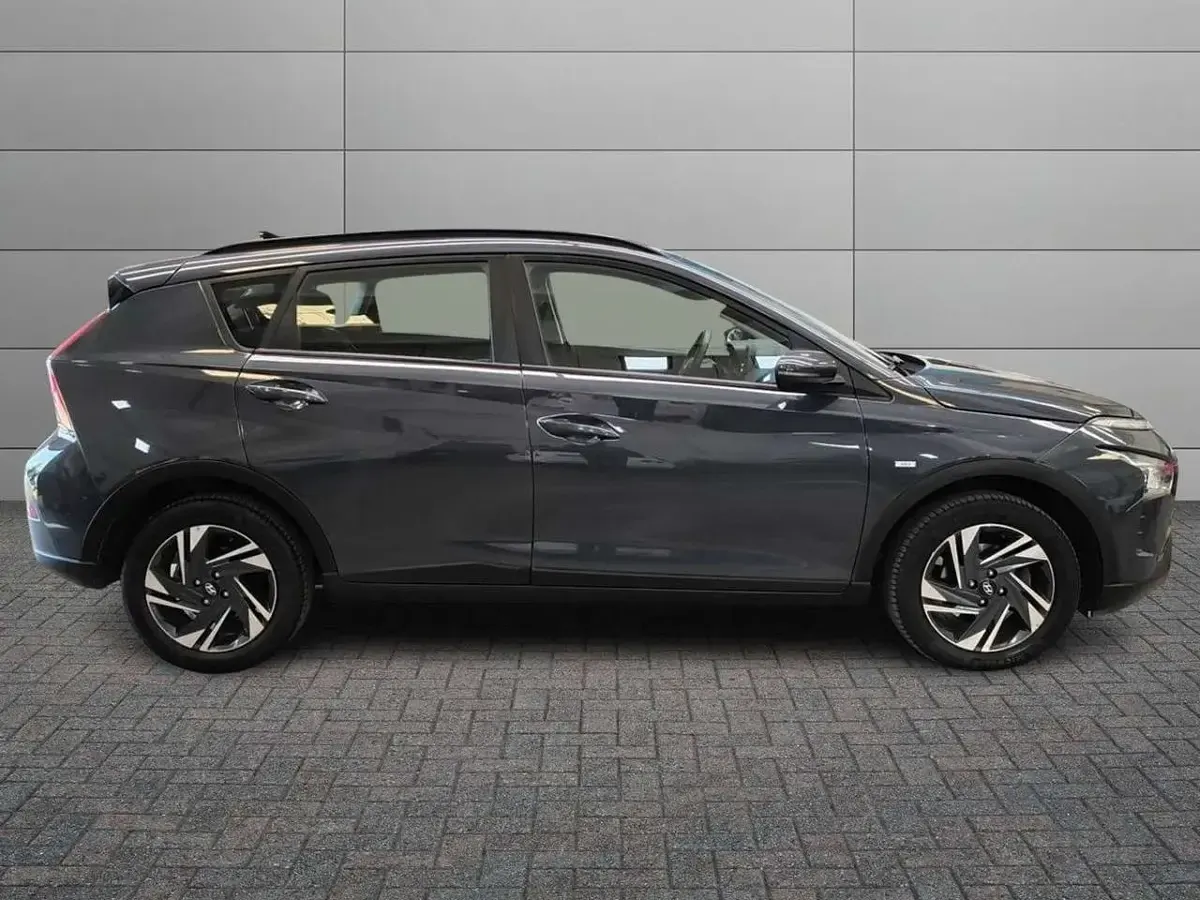 Usata Hyundai Bayon 101 CV (74 kW) 2022 Bianco SUV