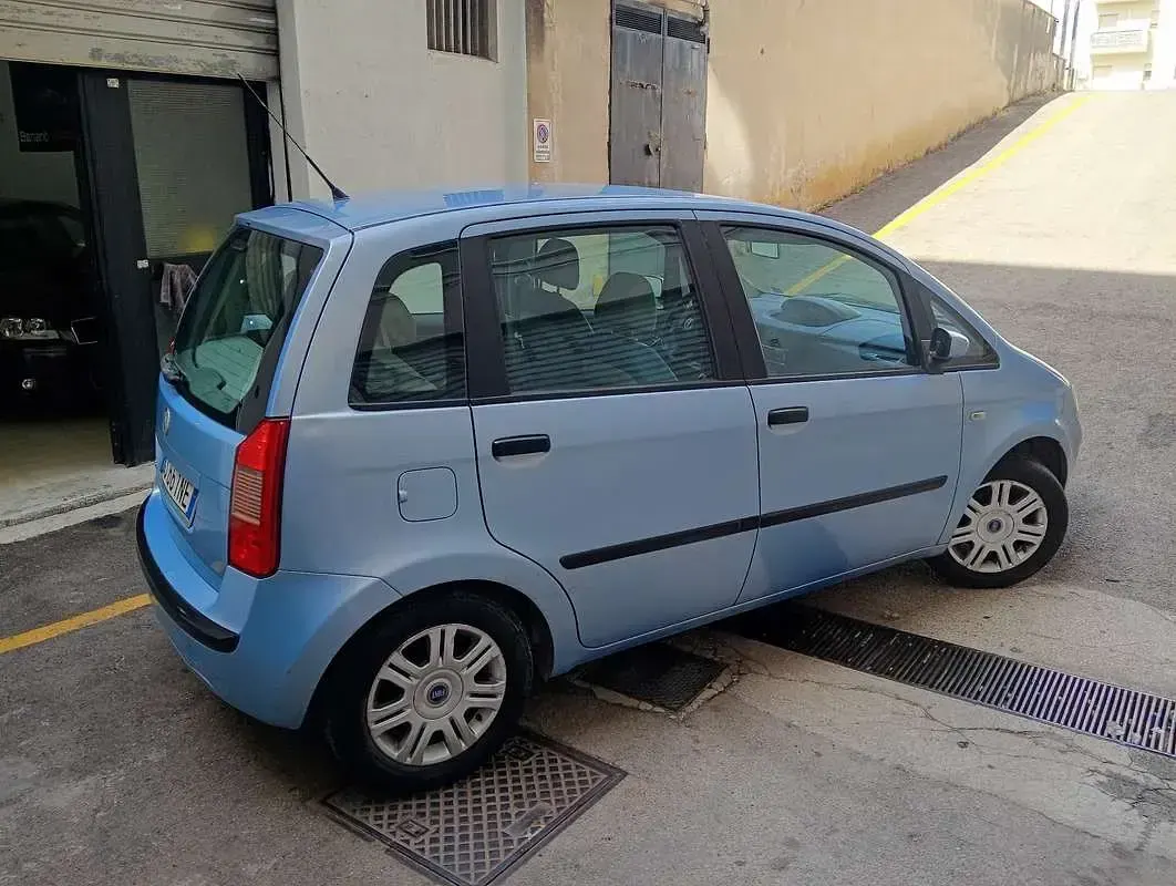 Usata Fiat Idea Dynamic 95 CV (69 kW) 2005 Monovolume