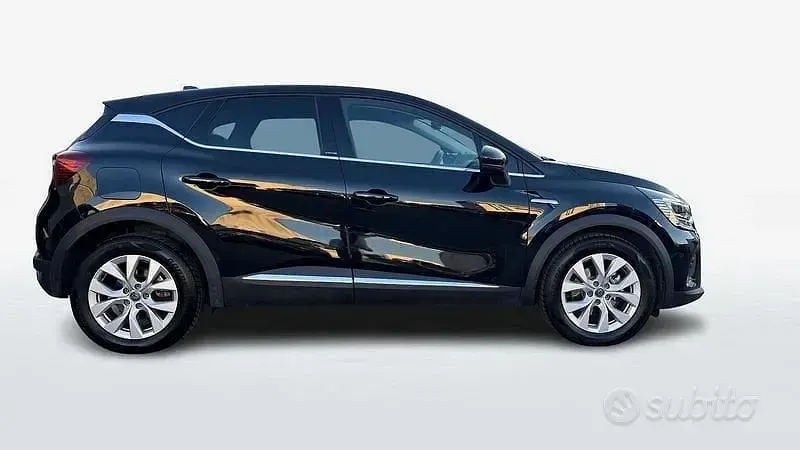 Usata Renault Captur 92 CV (67 kW) 2021 Nero SUV