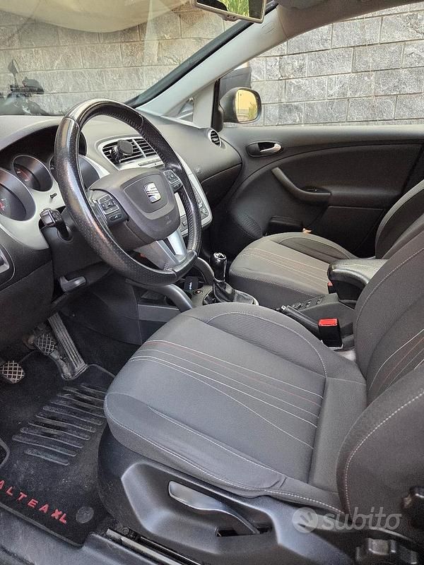 Usata Seat Altea 140 CV (102 kW) 2013 Nero Monovolume