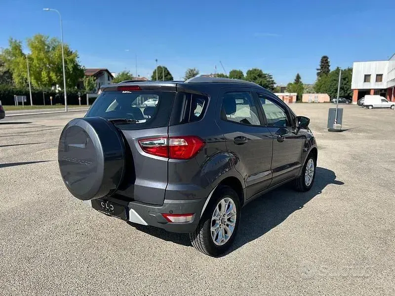 Usado Ford Ecosport Titanium 90 HP (66 kW) 2014 Cinzento SUV