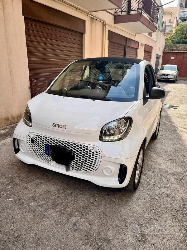 Usata Smart ForTwo Electric Drive 52 kW (71 CV) 2021 Bianco Coupé