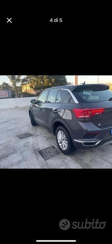 Usata 2021 VW T-Roc SUV | 18.500 € (Super prezzo) - Immagine 1/4