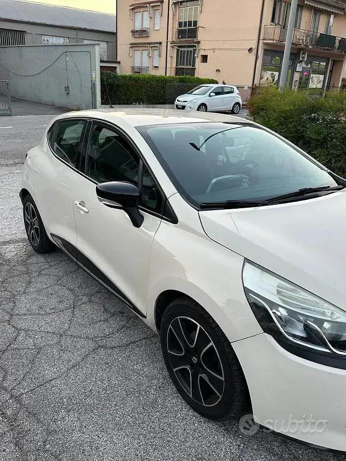 Usata Renault Clio IV 90 CV (66 kW) 2016 Bianco Berlina