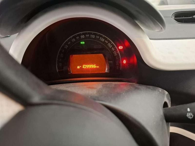 Usata Renault Twingo Zen 90 CV (66 kW) 2016 Bianco Utilitaria