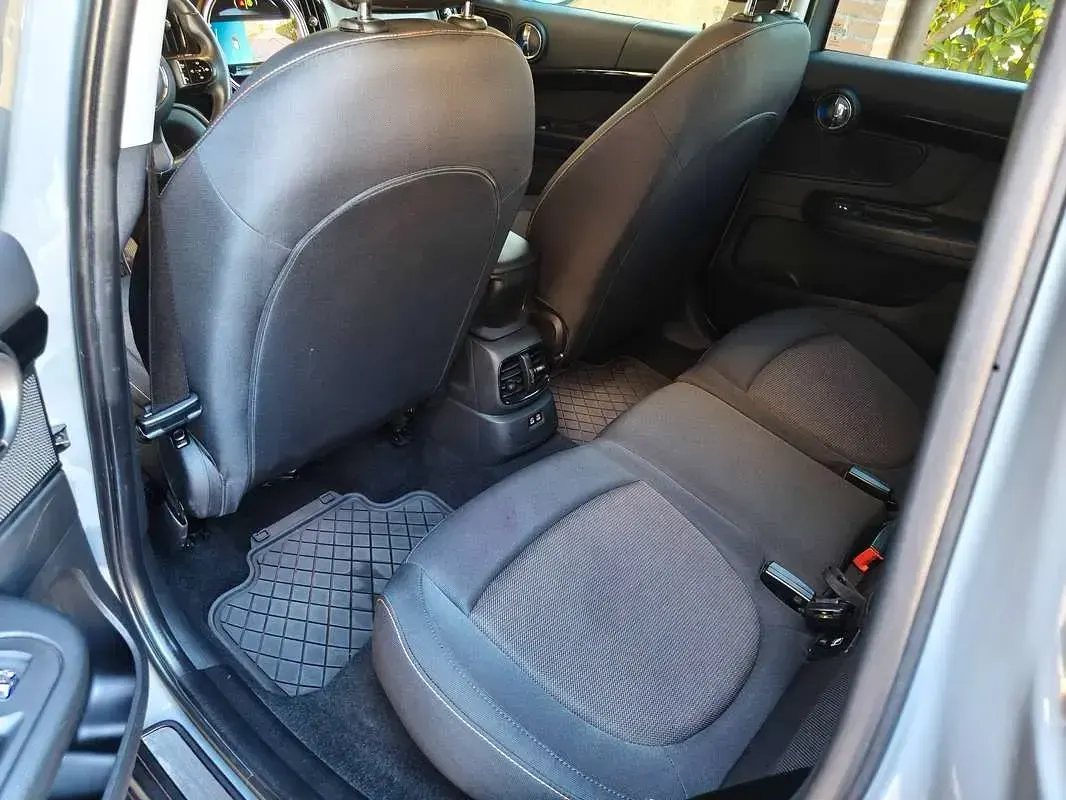 Usata Mini Cooper Countryman Essential 136 CV (100 kW) 2022 Grigio SUV