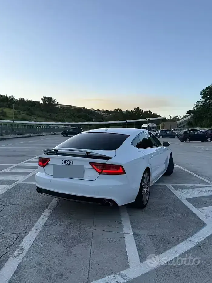 Usata Audi A7 245 CV (180 kW) 2011 Bianco Utilitaria