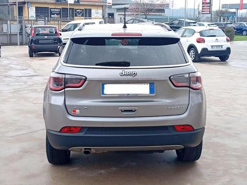 Usata Jeep Compass Limited 140 CV (102 kW) 2019 Grigio SUV