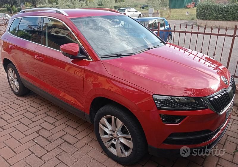 Rosso Usata 2021 Skoda Karoq Executive SUV | 18.500 € (Ottimo prezzo) - Immagine 1/4
