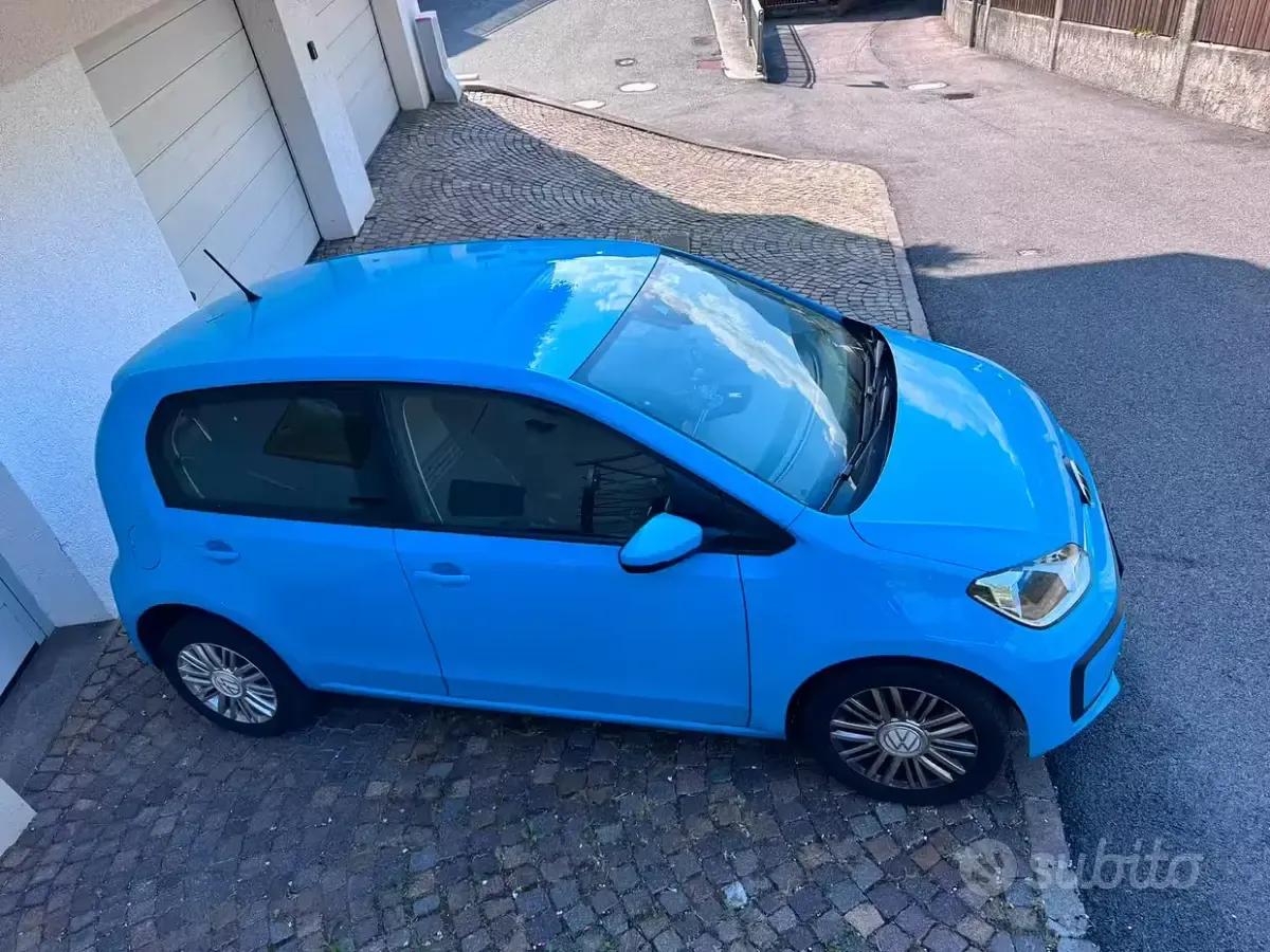 Usata VW up! 60 CV (44 kW) 2021 Bluazzurro Utilitaria