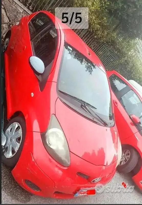 Usata Toyota Aygo Connect Style 68 CV (50 kW) 2011 Rosso Utilitaria