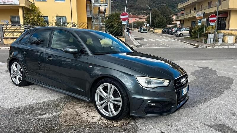 Usata Audi A3 S-Line 184 CV (135 kW) 2013 Grigio Berlina