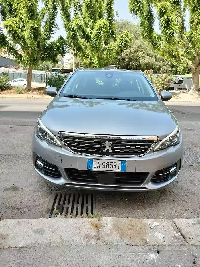 Usata Peugeot 308 S 131 CV (96 kW) 2020 Grigio Station wagon