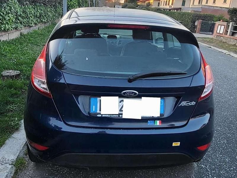 Usata Ford Fiesta 97 CV (71 kW) 2014 Blu/azzurro Utilitaria