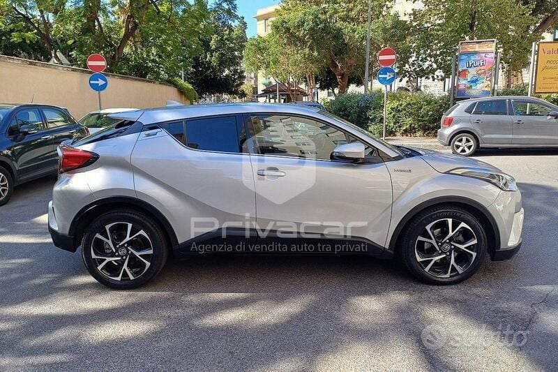 Usata Toyota C-HR Trend 98 CV (72 kW) 2018 Grigio SUV