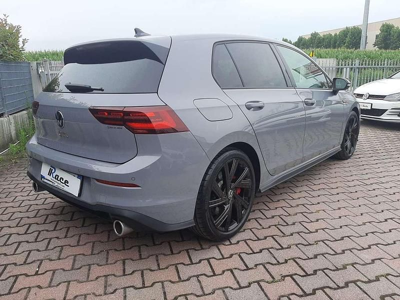 Usata VW Golf VIII GTI 245 CV (180 kW) 2022 Grigio Berlina