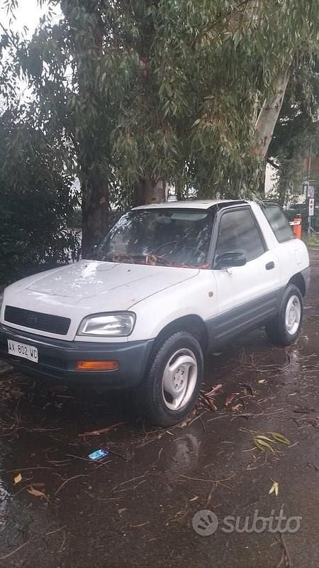 Usata Toyota RAV4 129 CV (94 kW) 1995 Bianco SUV