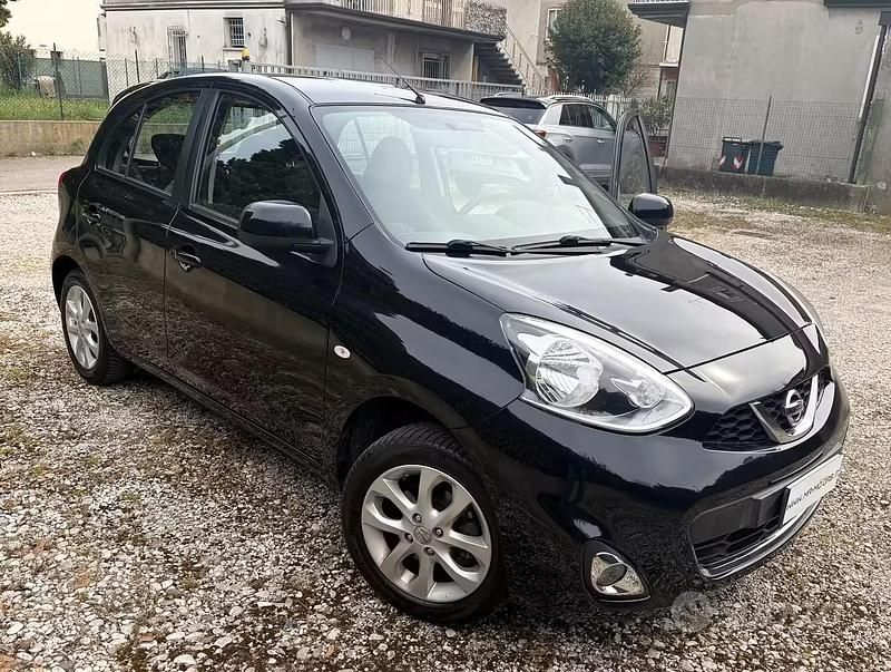 Usata Nissan Micra 80 CV (58 kW) 2016 Nero Utilitaria