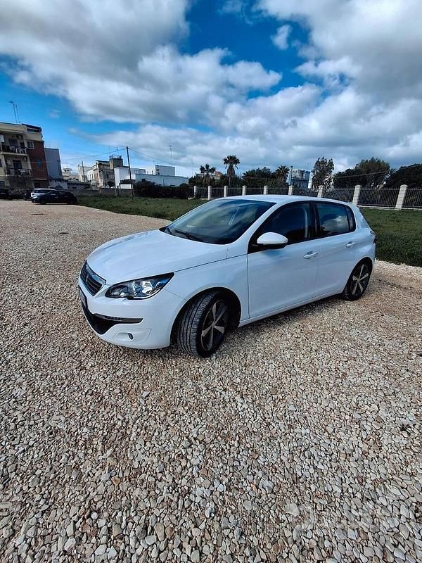 Usata Peugeot 308 Allure 131 CV (96 kW) 2017 Bianco Berlina
