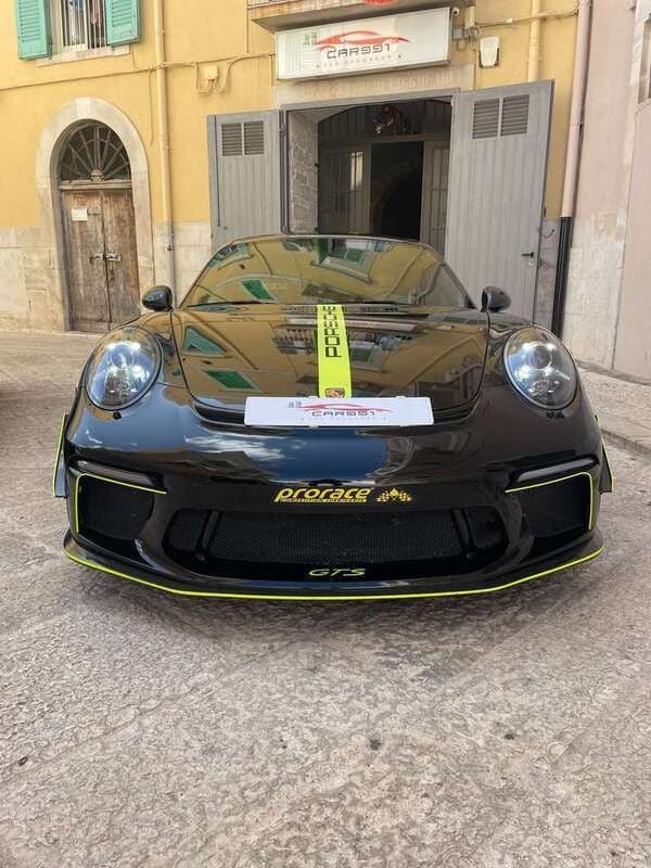 Usata Porsche 911 Carrera GTS Performance Package 450 CV (330 kW) 2018 Nero Coupé