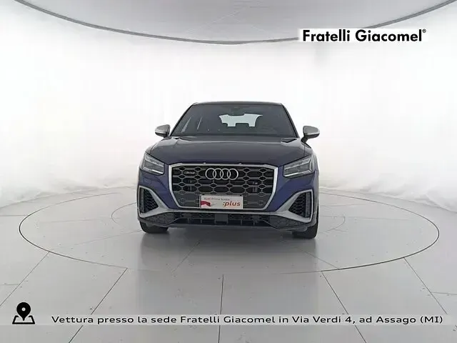 Usata Audi SQ2 Sport 300 CV (220 kW) 2023 Blu navarra metallizzato SUV
