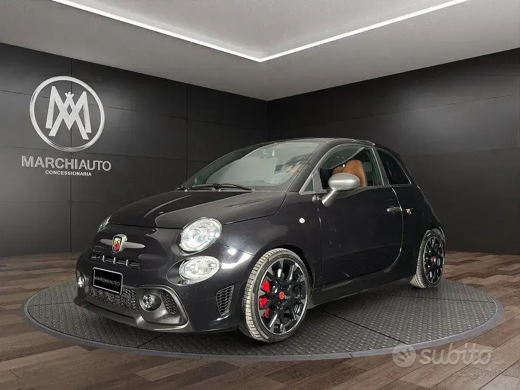 Usata Abarth 595 Competizione 180 CV (132 kW) 2022 Nero metallizzato Utilitaria