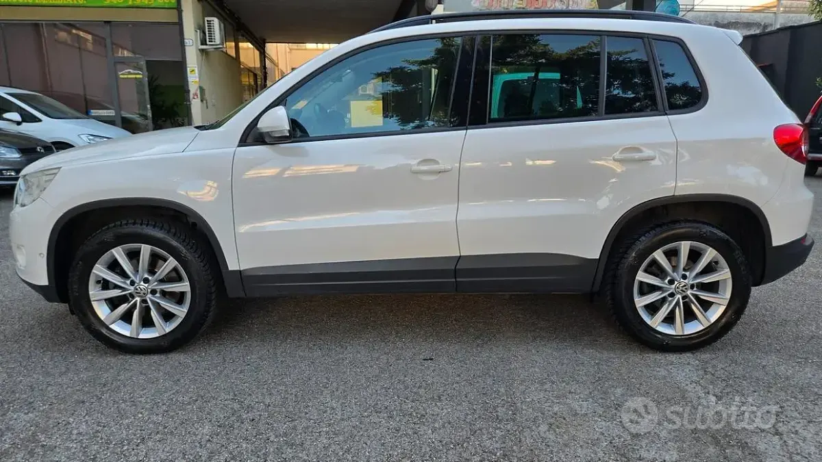 Usata VW Tiguan 160 CV (117 kW) 2011 Bianco SUV