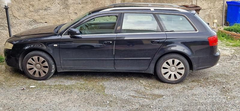 Usata Audi A4 140 CV (102 kW) 2007 Nero Station wagon