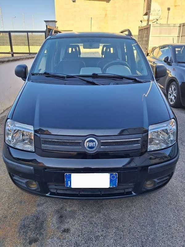 Usata Fiat Panda Dynamic 69 CV (50 kW) 2006 Nero Utilitaria