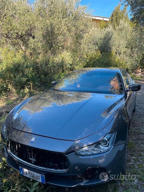 Usata Maserati Ghibli 275 CV (202 kW) 2014 Grigio Berlina