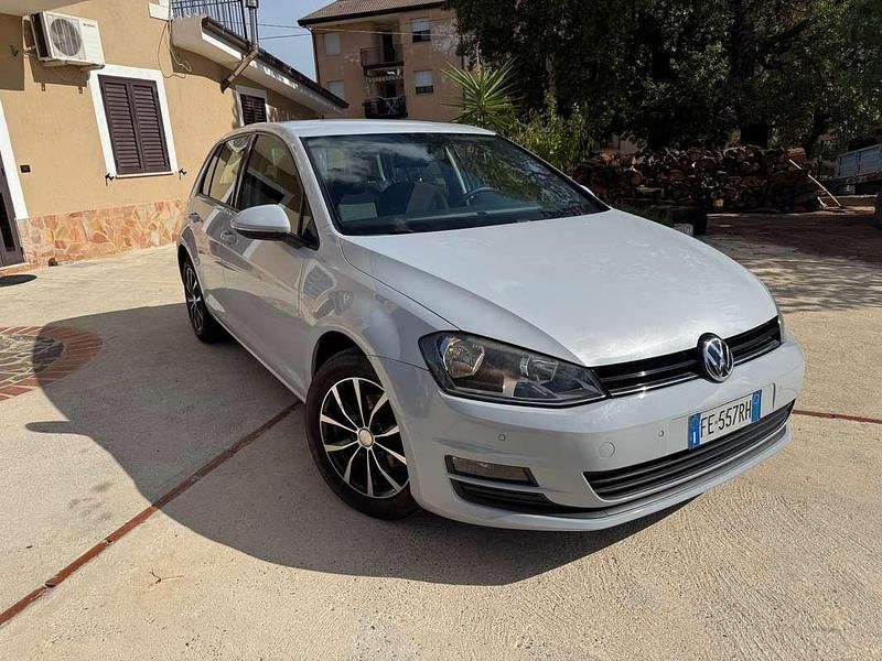 Usata VW Golf VII Trendline 90 CV (66 kW) 2016 Grigio Berlina