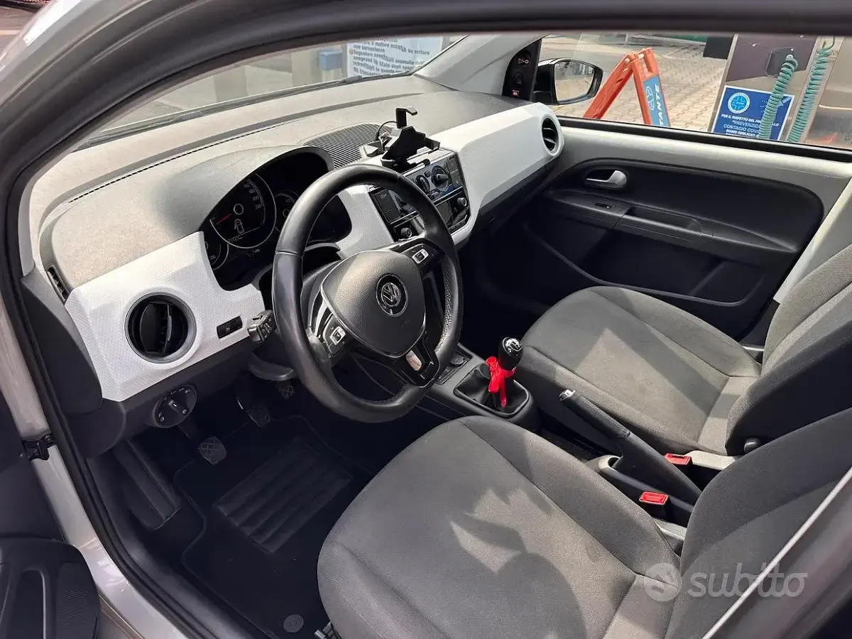 Usata VW up! 68 CV (50 kW) 2018 Grigio Utilitaria