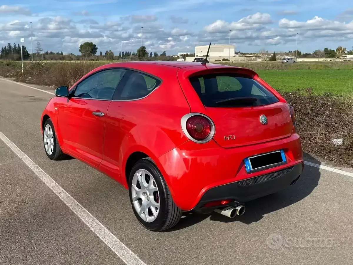Usata Alfa Romeo MiTo Distinctive 155 CV (114 kW) 2009 Rosso Utilitaria