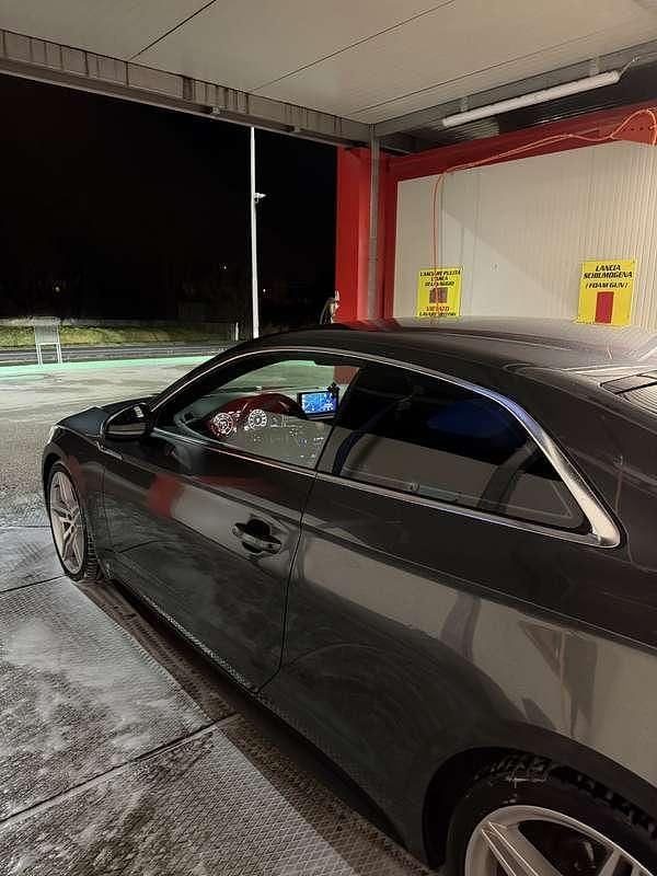 Usata Audi A5 Design 190 CV (139 kW) 2016 Grigio Coupé