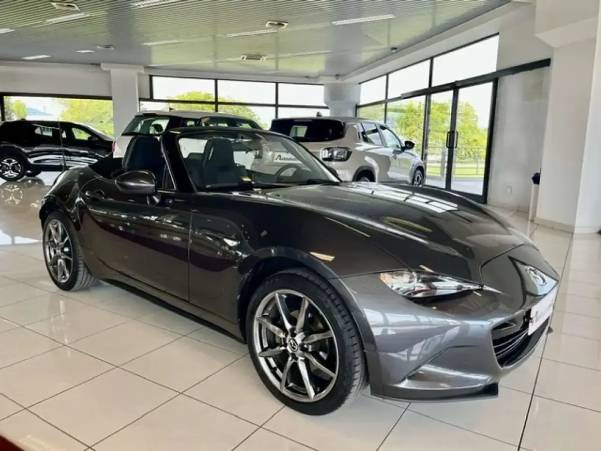 Usata Mazda MX5 Exceed 131 CV (96 kW) 2017 Antracite Cabrio