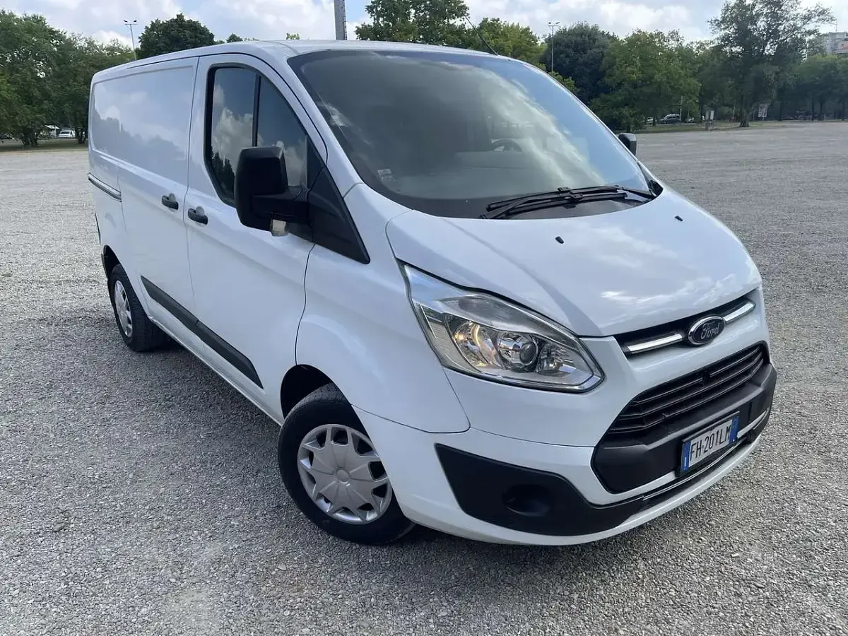 Usata Ford Transit Custom 105 CV (77 kW) 2017 Other Furgone